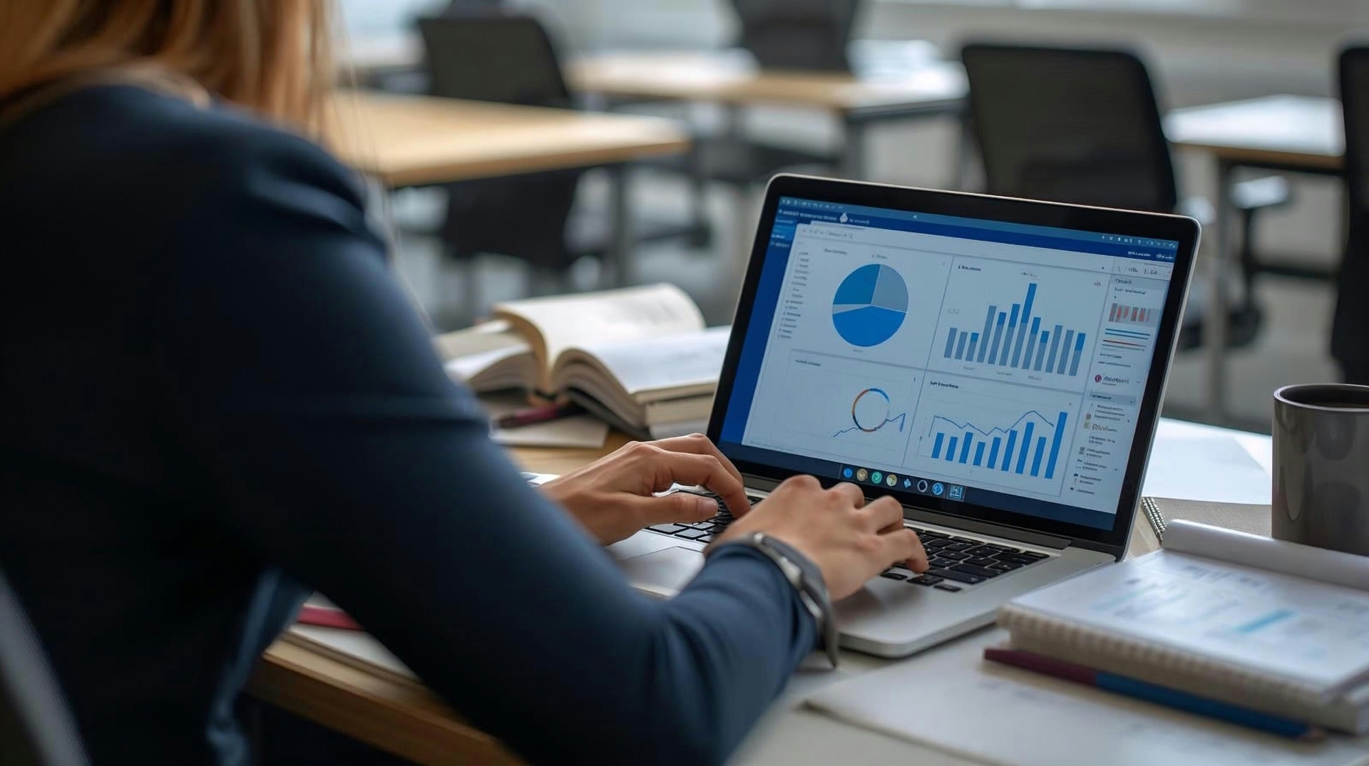 Business Intelligence & Analytics Mastery course cover